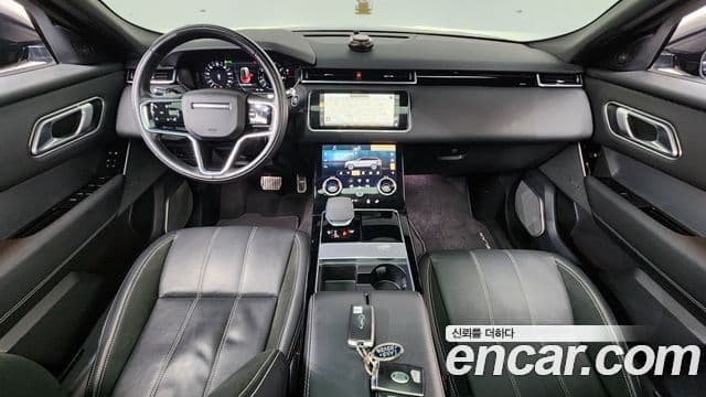 Land Rover Range Rover Velar 2021 — ფოტო 7/20