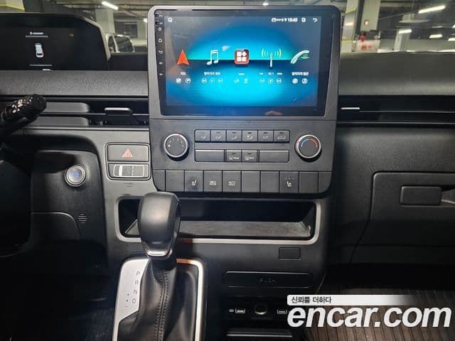 Hyundai Staria 2021 — ფოტო 19/20