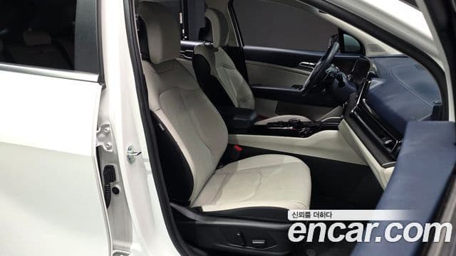 Kia Sportage 2024 — фото 11 из 20