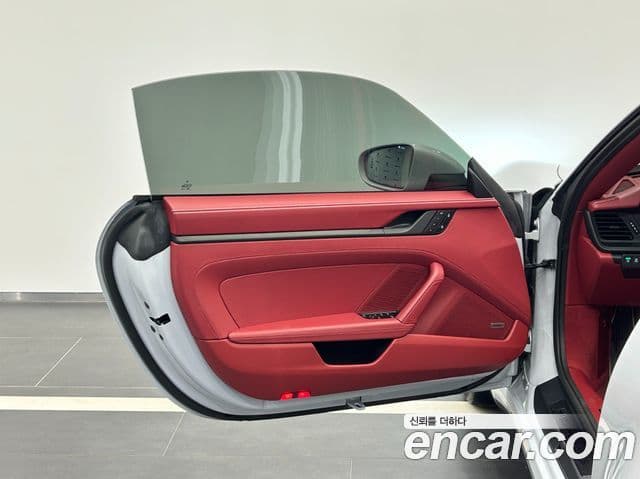 Porsche 911 2025 — фото 7 из 20