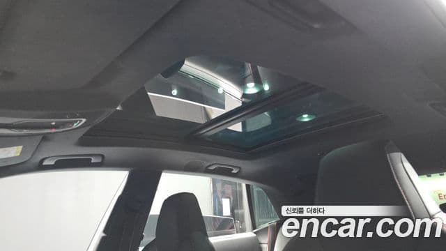 Audi RSQ8 2025 — Photo 8/20