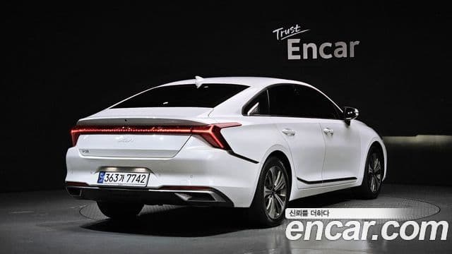 Kia K8 2021 — ფოტო 2/20