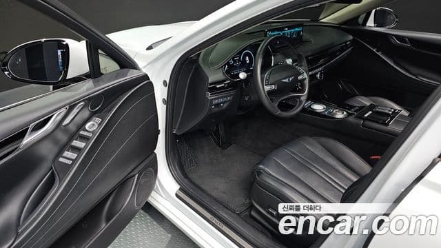 Genesis Electrified G80 2021 — фото 10 из 20