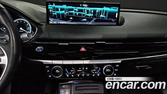 Genesis Electrified G80 2021 — фото 14 из 20