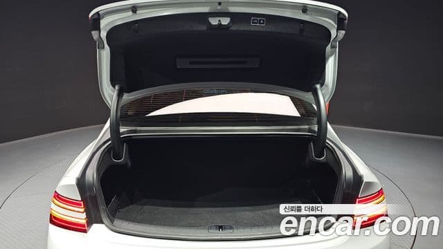 Genesis Electrified G80 2021 — Şəkil 20/20