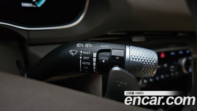 Genesis GV80 2022 — фото 17 из 20