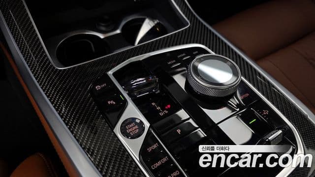 BMW X7 2024 — Photo 16/34