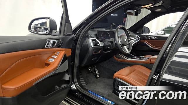BMW X7 2024 — Photo 7/34