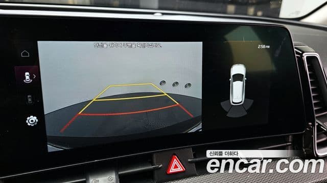 Kia Sportage 2021 — ფოტო 15/20