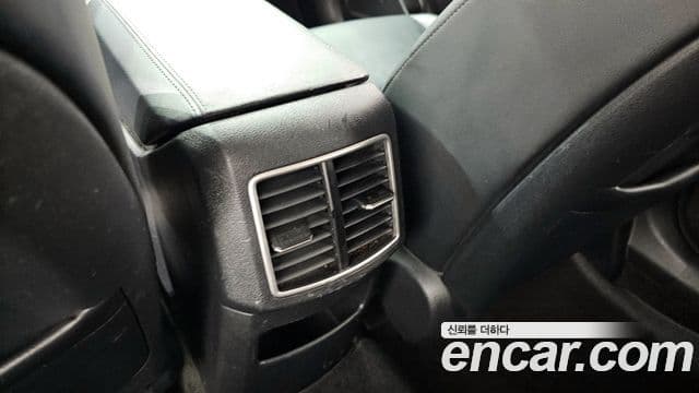 Kia Sportage 2021 — ფოტო 19/20