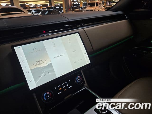 Land Rover Range Rover 2023 — фото 5 из 20