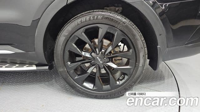 Kia Sorento 2022 — Photo 5/34