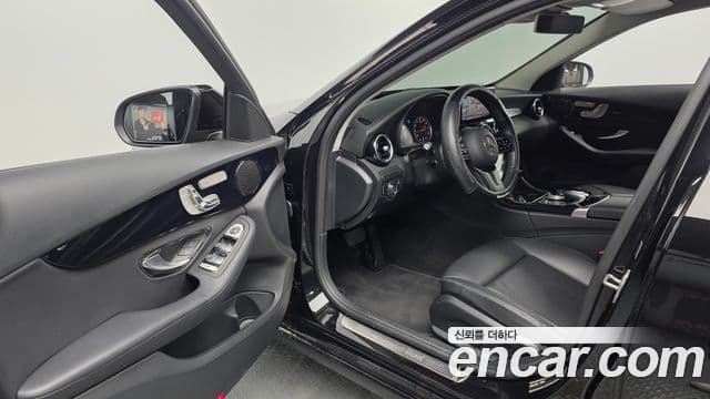 Mercedes-Benz C-Class 2020 — Şəkil 10/20