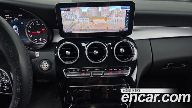 Mercedes-Benz C-Class 2020 — Şəkil 15/20