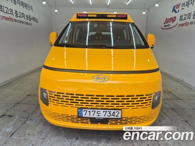 Hyundai Staria 2022 — Şəkil 2/19