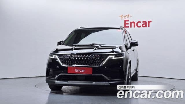 Kia Carnival 2023 — ფოტო 3/20