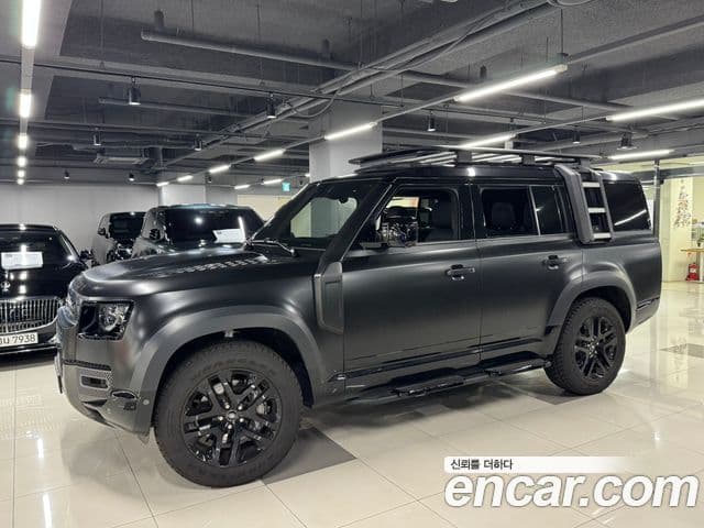 Land Rover Defender 2024 — ფოტო 2/19