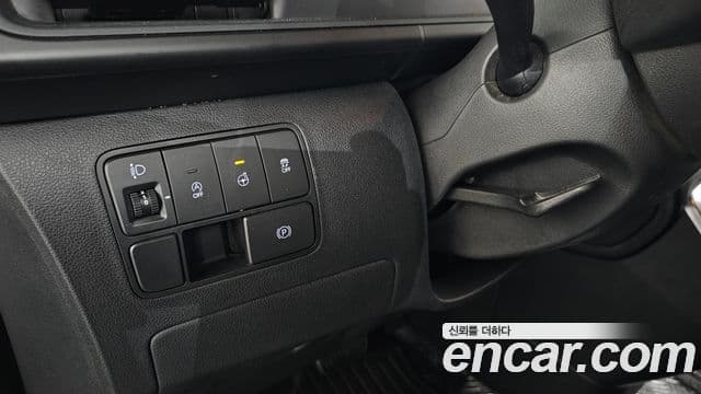 Hyundai Staria 2023 — Фото 19/20