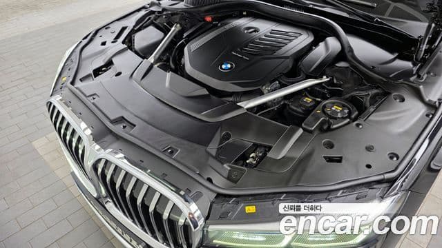 BMW 7 Series 2020 — ფოტო 6/20