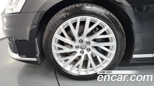 Audi A8 2019 — Şəkil 5/20