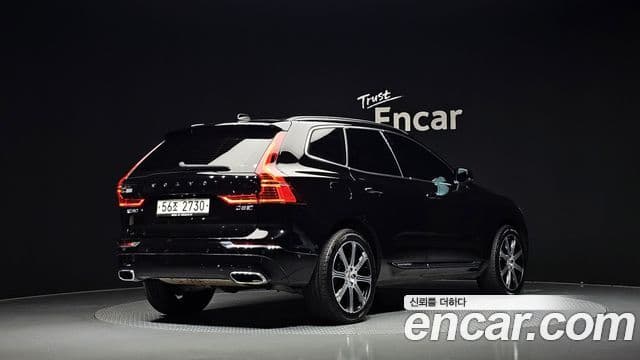 Volvo XC60 2018 — Şəkil 2/20