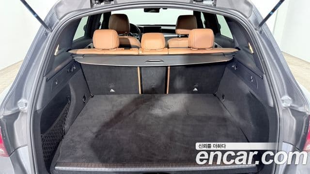 Mercedes-Benz GLC-Class 2022 — ფოტო 11/20