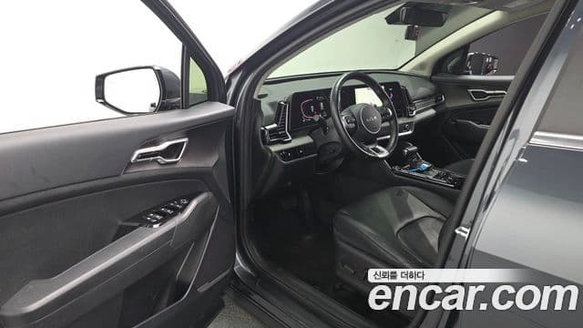 Kia Sportage 2022 — фото 10 из 20