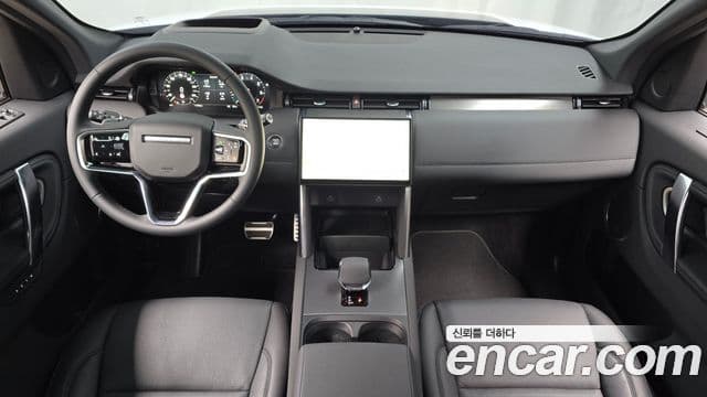 Land Rover Discovery Sport 2025 — ფოტო 7/20