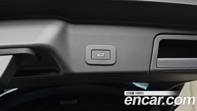 Land Rover Range Rover Evoque 2025 — Şəkil 17/20