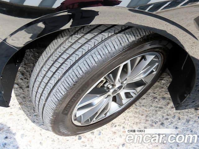 Kia K5 2023 — фото 19 из 20