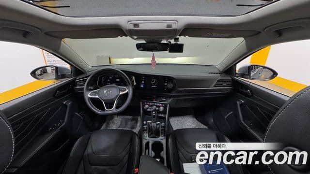 Volkswagen Jetta 2023 — фото 6 из 19
