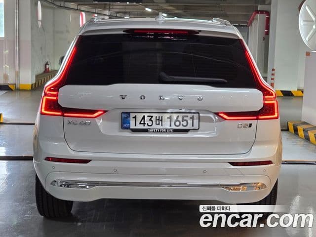 Volvo XC60 2026 — Фото 3/20