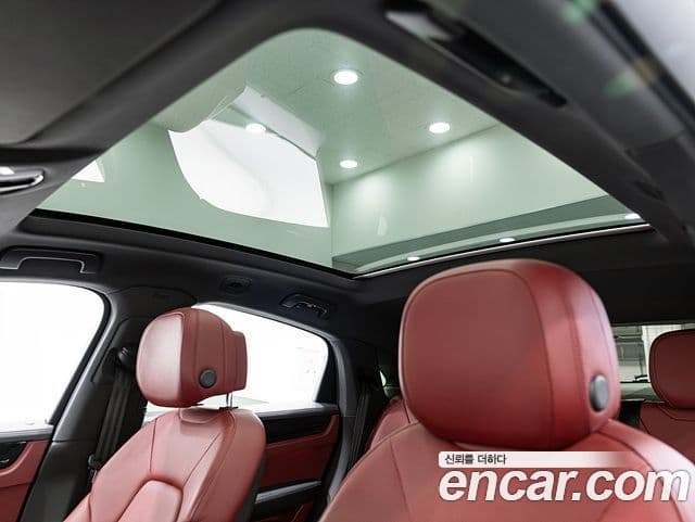 Porsche Cayenne 2022 — Şəkil 17/19
