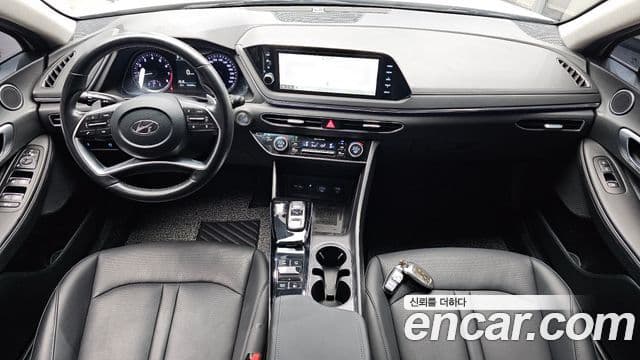 Hyundai Sonata 2022 — фото 10 из 20
