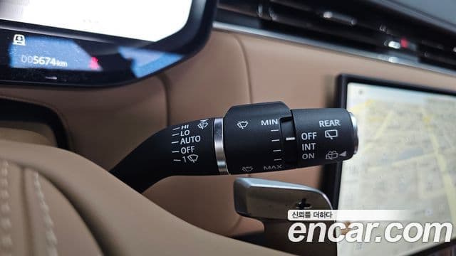 Land Rover Range Rover 2026 — Photo 20/39