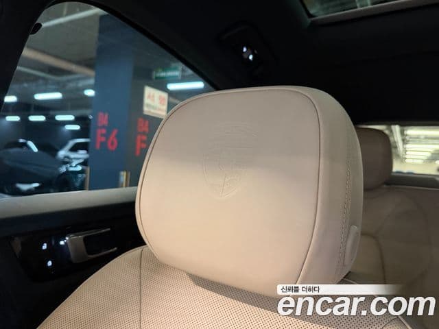 Porsche Cayenne 2023 — Şəkil 16/20