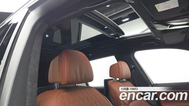 BMW X7 2022 — Şəkil 16/20