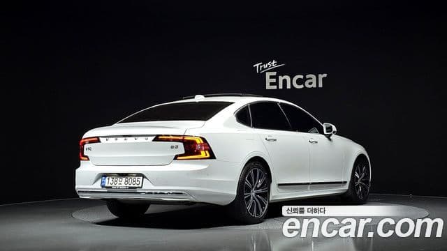 Volvo S90 2021 — ფოტო 2/20