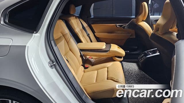 Volvo S90 2021 — Şəkil 12/20