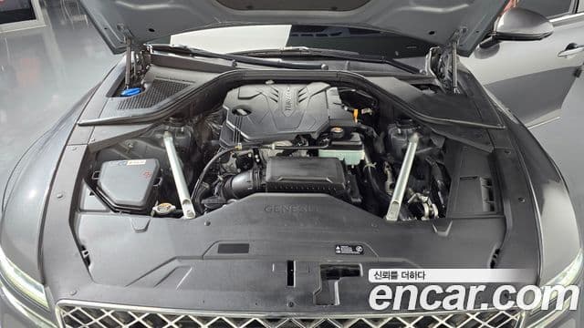 Genesis Electrified G80 2020 — Şəkil 6/20