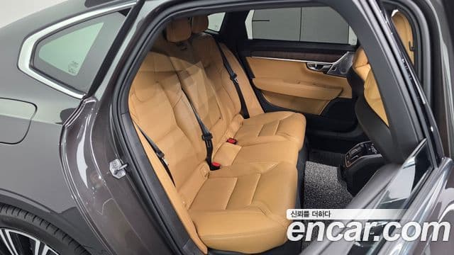 Volvo S90 2022 — ფოტო 11/20