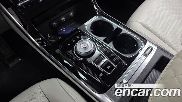 Kia Carnival 2021 — Фото 9/20