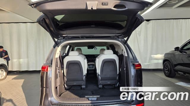 Kia Carnival 2021 — Фото 20/20