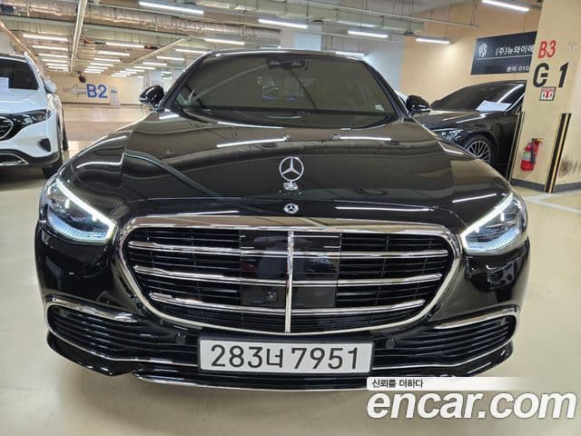 Mercedes-Benz S-Class 2025 — Photo 14/20