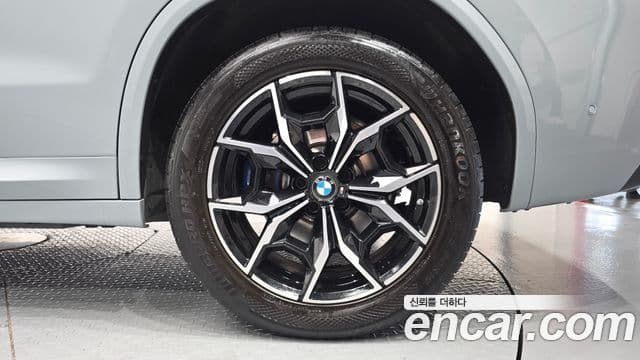 BMW X3 2024 — Photo 7/33