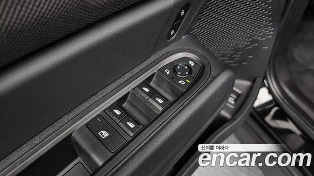 Mini Cooper S Countryman 2024 — Фото 18/20