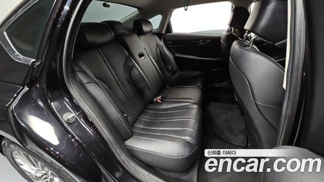 Genesis Electrified G80 2020 — Şəkil 11/20