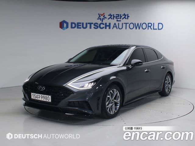 Hyundai Sonata 2022 — ფოტო 9/20