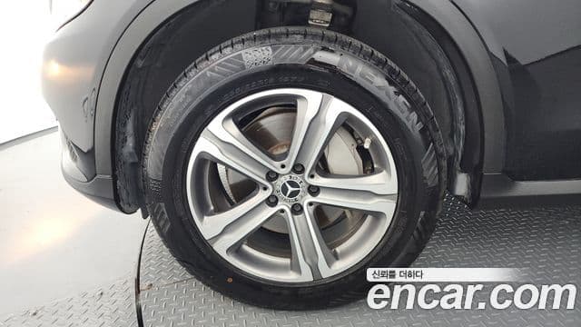 Mercedes-Benz GLC-Class 2019 — фото 5 из 20