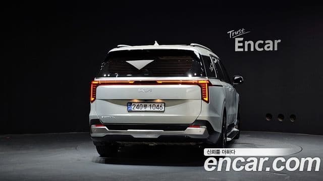 Kia Carnival 2025 — ფოტო 4/20